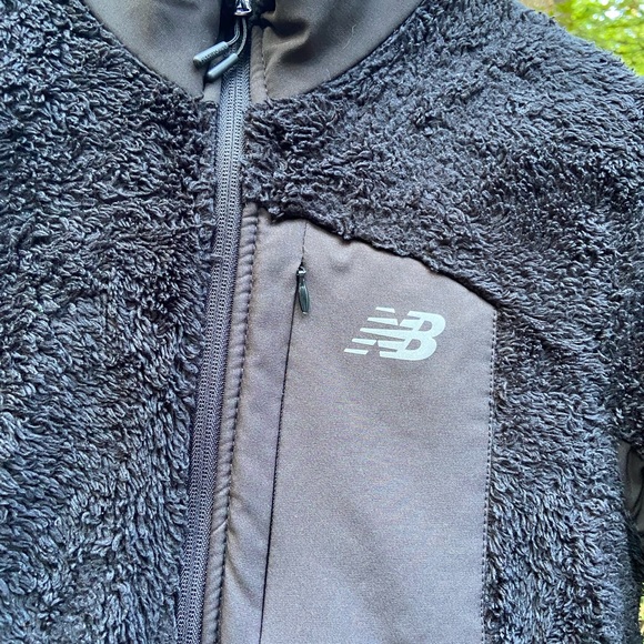 New Balance Fleece Zip Up Jacket-Black - Picture 6 of 6